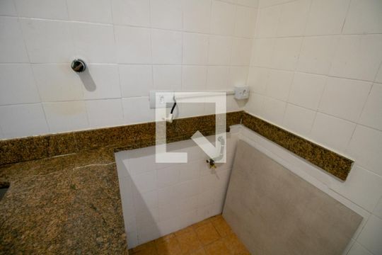 Área de serviço- detalhe espaço da máquina de lavar de apartamento à venda com 1 quarto, 54m² em Vila Olímpia, São Paulo
