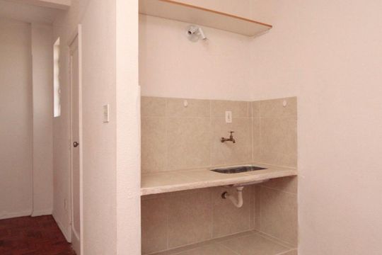 Cozinha de kitnet/studio para alugar com 1 quarto, 39m² em República, São Paulo