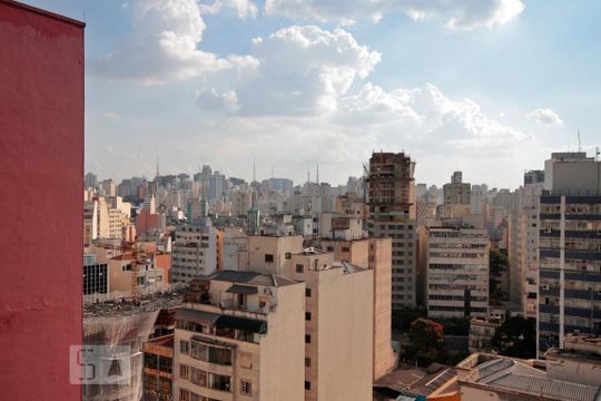 Vista de kitnet/studio para alugar com 1 quarto, 40m² em Bela Vista, São Paulo