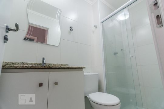 Banheiro de apartamento para alugar com 2 quartos, 60m² em Vila Prudente, São Paulo
