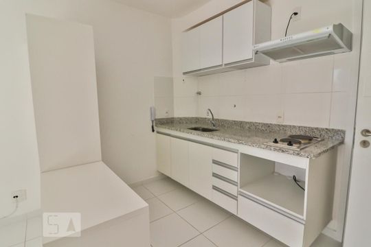 Cozinha de apartamento à venda com 1 quarto, 37m² em Consolação, São Paulo