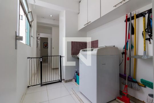 Área de Serviço de apartamento à venda com 4 quartos, 224m² em Perdizes, São Paulo
