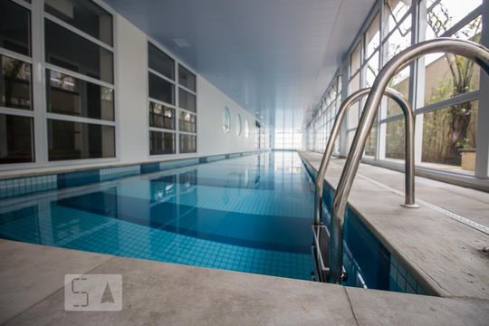 Piscina aquecida de apartamento para alugar com 2 quartos, 67m² em Pinheiros, São Paulo