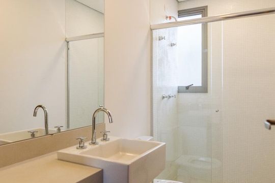 Banheiro Social de apartamento para alugar com 3 quartos, 140m² em Campestre, Santo André