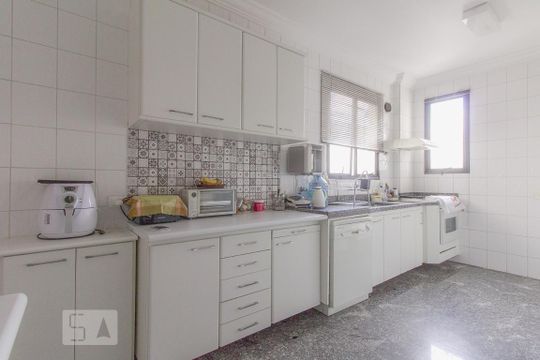 Cozinha de apartamento à venda com 3 quartos, 168m² em Vila Mascote, São Paulo