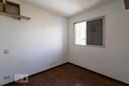 Suíte de apartamento à venda com 2 quartos, 77m² em Vila Madalena, São Paulo