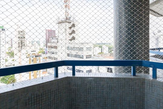 Varanda de apartamento à venda com 2 quartos, 77m² em Vila Madalena, São Paulo