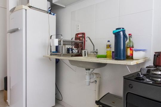 Cozinha  de apartamento à venda com 1 quarto, 36m² em Quinta da Paineira, São Paulo