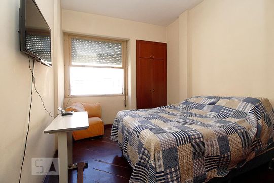 Quarto. de apartamento à venda com 1 quarto, 80m² em Copacabana, Rio de Janeiro