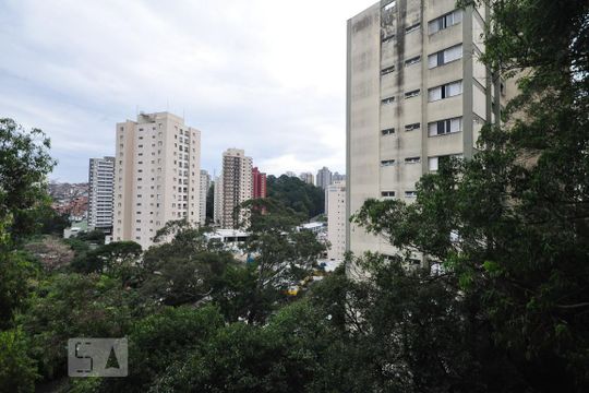 Vista de apartamento para alugar com 3 quartos, 73m² em Vila Andrade, São Paulo