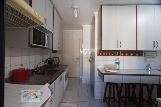 COZINHA de apartamento à venda com 3 quartos, 100m² em Vila Mascote, São Paulo