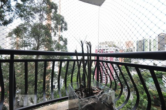 Varanda da suíte de apartamento à venda com 2 quartos, 158m² em Vila Andrade, São Paulo