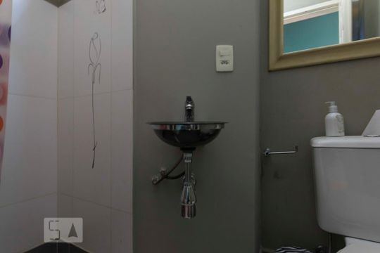 Banheiro social (Torneira) de apartamento à venda com 2 quartos, 126m² em Vila Mariana, São Paulo