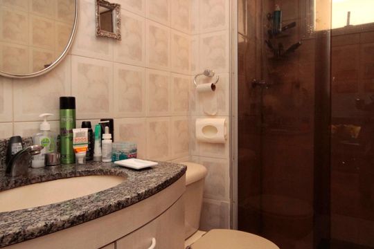 Banheiro de apartamento para alugar com 1 quarto, 46m² em Consolação, São Paulo