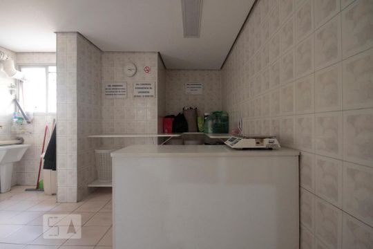 Lavanderia de apartamento para alugar com 1 quarto, 46m² em Consolação, São Paulo