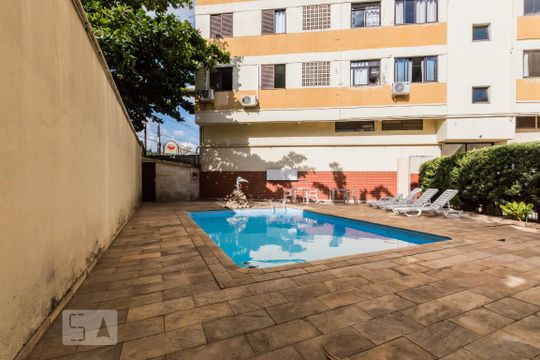 Piscina de apartamento à venda com 2 quartos, 80m² em Jardim do Trevo, Campinas