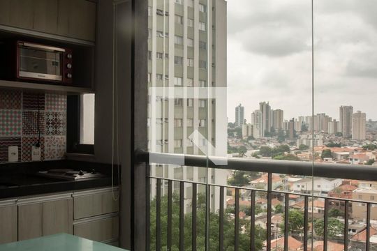 Cozinha de apartamento para alugar com 1 quarto, 33m² em Vila da Saúde, São Paulo