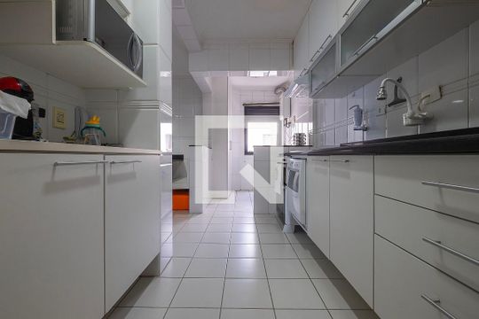 Cozinha de apartamento à venda com 3 quartos, 204m² em Jardim Paulista, São Paulo