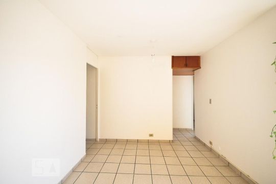 Sala de apartamento à venda com 3 quartos, 70m² em Butantã, São Paulo