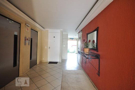 Hall social de apartamento à venda com 3 quartos, 70m² em Butantã, São Paulo