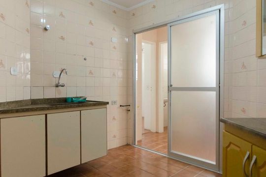 Cozinha de apartamento à venda com 3 quartos, 90m² em Santa Teresinha, São Paulo