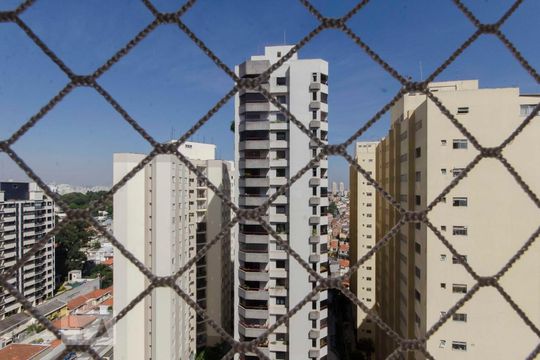 Vista Sacada de apartamento à venda com 3 quartos, 90m² em Santa Teresinha, São Paulo