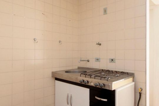 Cozinha de kitnet/studio para alugar com 1 quarto, 31m² em Santa Cecília, São Paulo