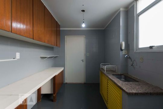 Cozinha de apartamento à venda com 2 quartos, 80m² em Cambuci, São Paulo