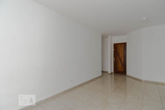 Sala de apartamento para alugar com 3 quartos, 80m² em Vila Rosália, Guarulhos