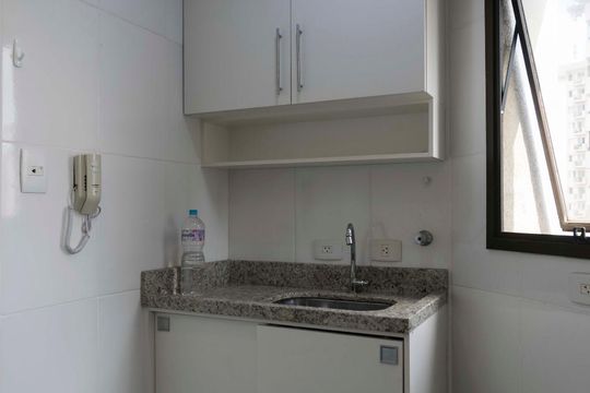 1o. Andar - Cozinha (Armários) de kitnet/studio à venda com 1 quarto, 62m² em Aclimação, São Paulo