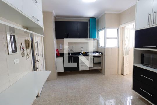 Cozinha de apartamento à venda com 3 quartos, 106m² em Perdizes, São Paulo