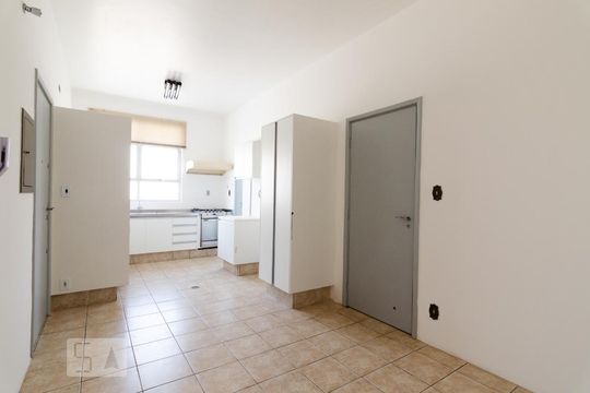 Cozinha de apartamento para alugar com 4 quartos, 230m² em Centro, Campinas