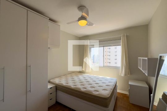 Quarto de apartamento para alugar com 1 quarto, 45m² em Cambuci, São Paulo