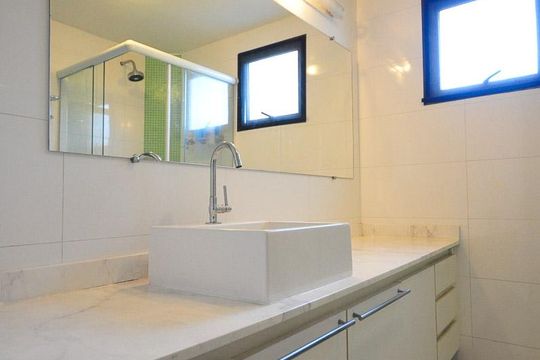 Banheiro de apartamento à venda com 3 quartos, 83m² em Paraíso do Morumbi, São Paulo