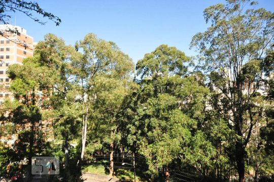 Vista de apartamento à venda com 3 quartos, 83m² em Paraíso do Morumbi, São Paulo