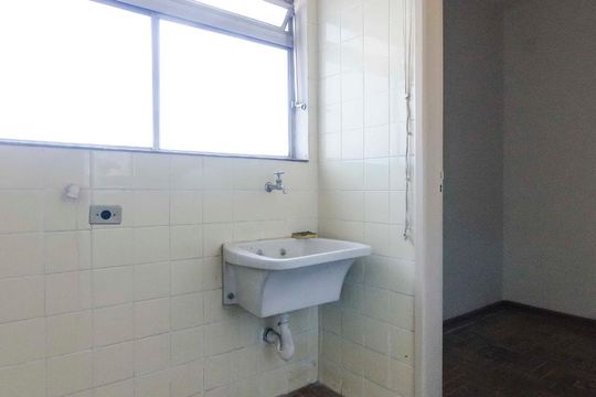 Lavanderia de apartamento à venda com 3 quartos, 113m² em Vila Ester (zona Norte), São Paulo
