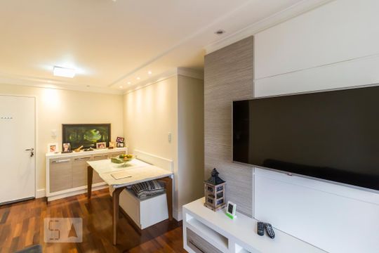 Sala de apartamento à venda com 2 quartos, 56m² em Lapa, São Paulo