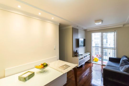 Sala de apartamento à venda com 2 quartos, 56m² em Lapa, São Paulo