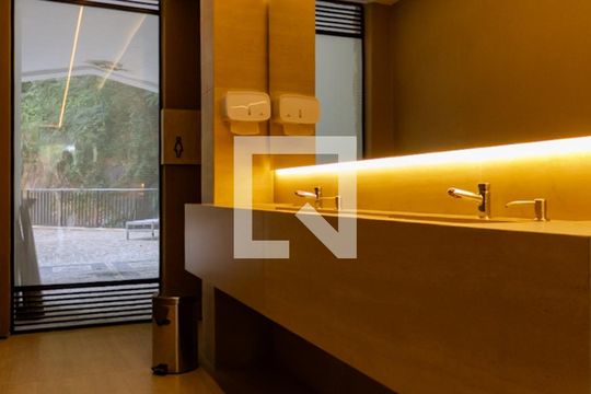 Área comum de apartamento à venda com 1 quarto, 60m² em Copacabana, Rio de Janeiro