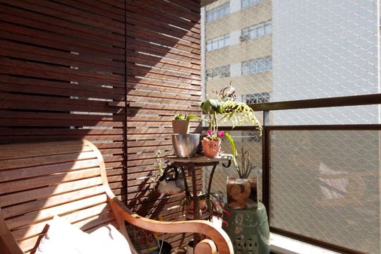 Varanda de apartamento à venda com 3 quartos, 240m² em Morro dos Ingleses, São Paulo