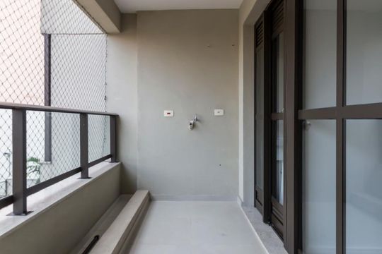 Sacada de apartamento à venda com 1 quarto, 47m² em Lapa, São Paulo