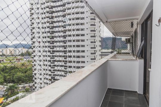Varanda de apartamento para alugar com 2 quartos, 65m² em Barra da Tijuca, Rio de Janeiro