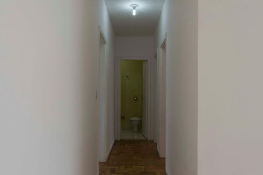 Corredor de apartamento para alugar com 2 quartos, 79m² em Aclimação, São Paulo