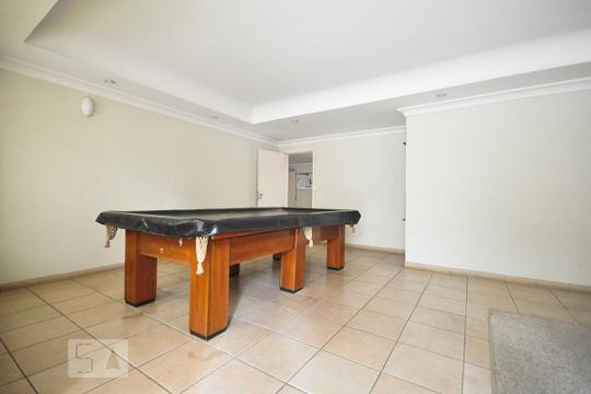 Salão de jogos de apartamento para alugar com 3 quartos, 171m² em Vila Suzana, São Paulo