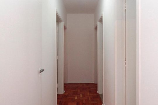 Corredor de apartamento à venda com 3 quartos, 145m² em Jardim Paulista, São Paulo