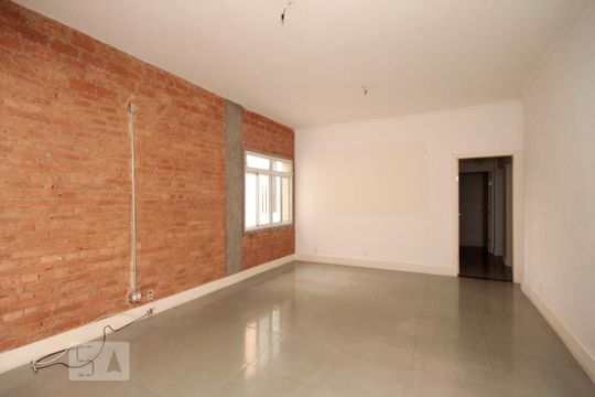 Sala de apartamento à venda com 2 quartos, 96m² em Bela Vista, São Paulo