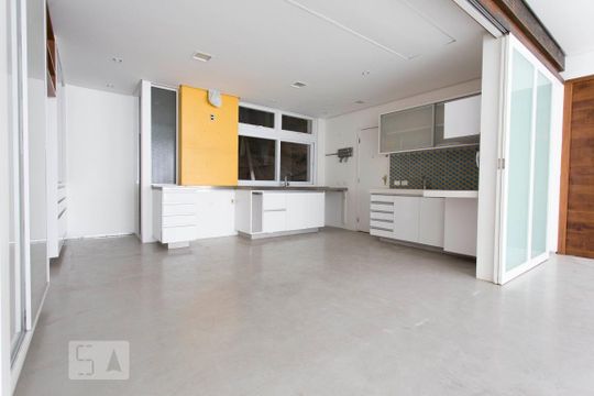 Cozinha grande com duas pias e armários de apartamento para alugar com 3 quartos, 160m² em Lagoa, Rio de Janeiro