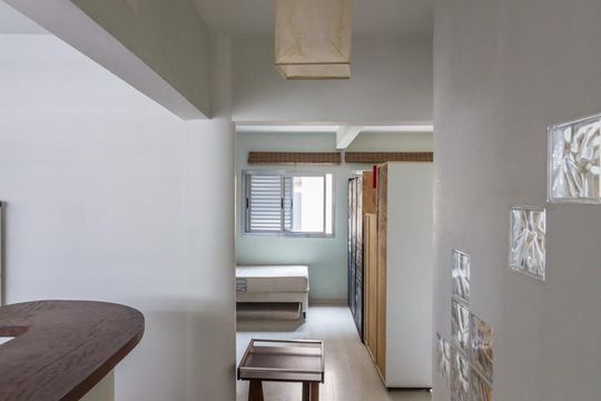 Entrada do AP de kitnet/studio para alugar com 1 quarto, 49m² em Bela Vista, São Paulo
