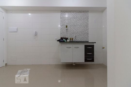 Cozinha  de apartamento para alugar com 2 quartos, 55m² em Mooca, São Paulo