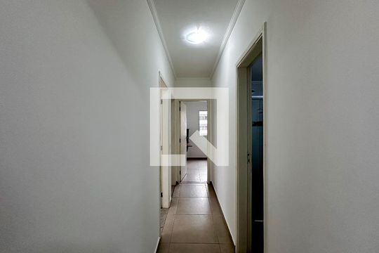 Corredor Quartos de apartamento para alugar com 3 quartos, 85m² em Cidade Monções, São Paulo